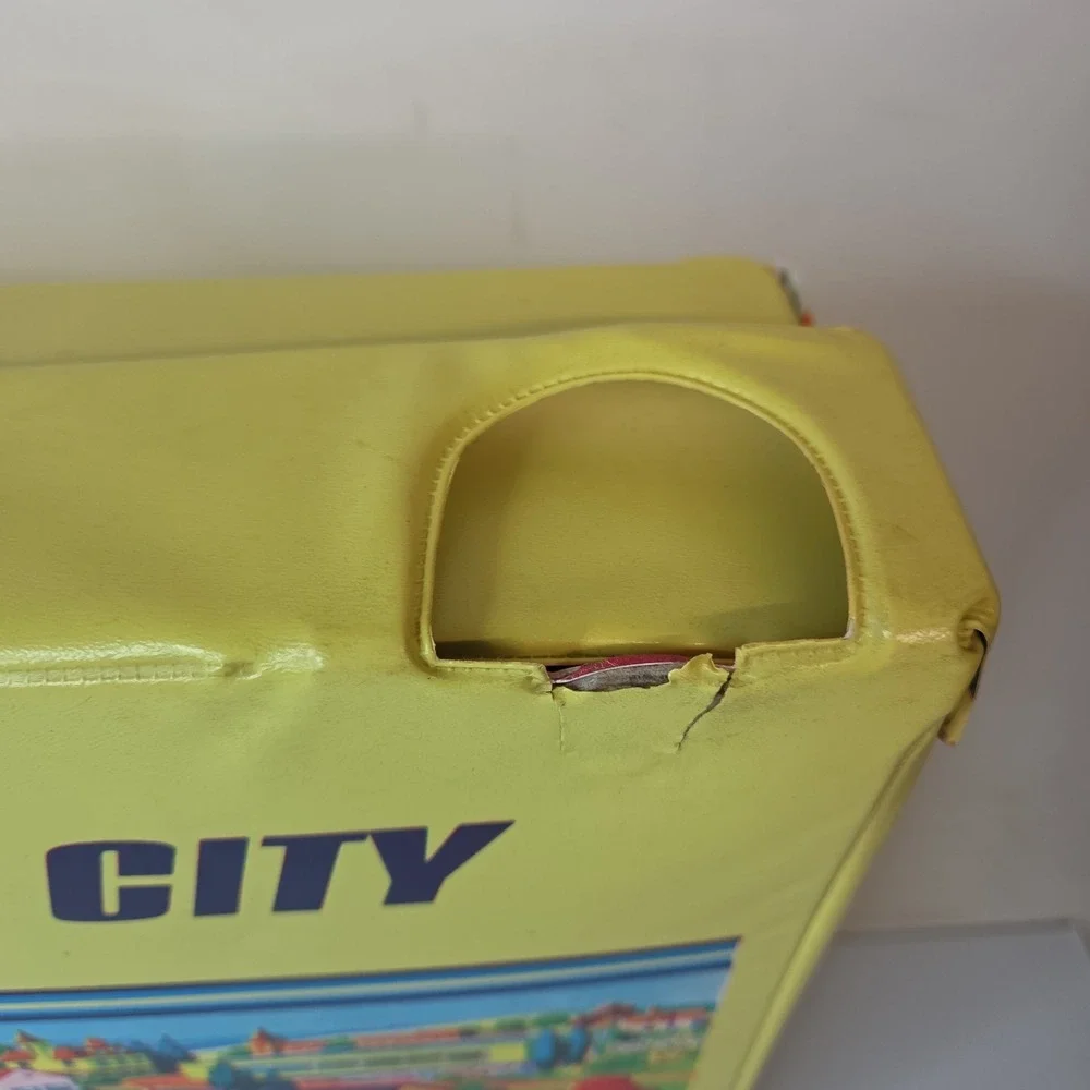 Vintage 1968 Hot Wheels Action City Folding Yellow Playset Case Mattel 5155